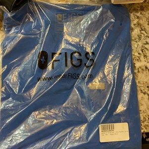 figs one pocket catarina top